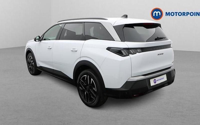 Used Peugeot 5008 Allure 136 HP (100 kW) 2025 White SUV