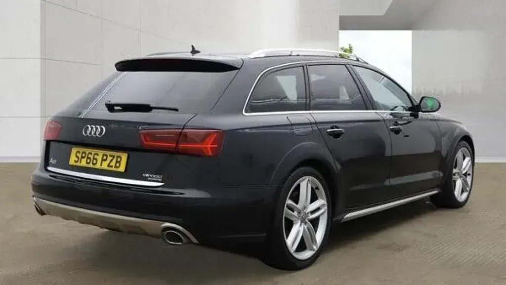 Used Audi A6 Allroad Sport 2016 Black Estate