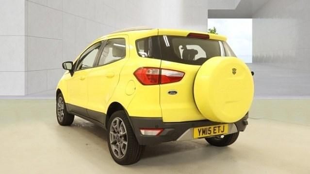 Used Ford Ecosport Titanium 125 HP (91 kW) 2015 Yellow SUV