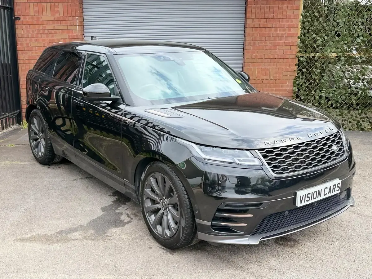 Used Land Rover Range Rover Velar SE Dynamic 300 HP (220 kW) 2018 Black SUV