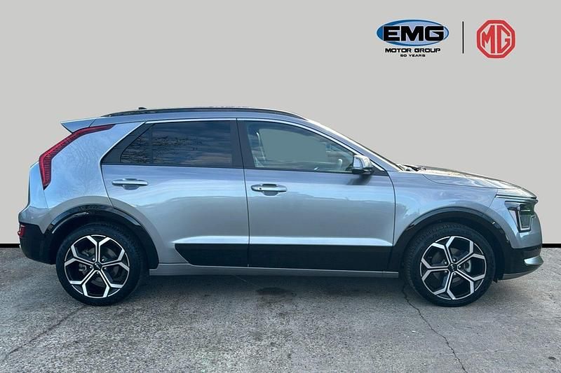 Used Kia Niro 127 HP (93 kW) 2024 Grey SUV