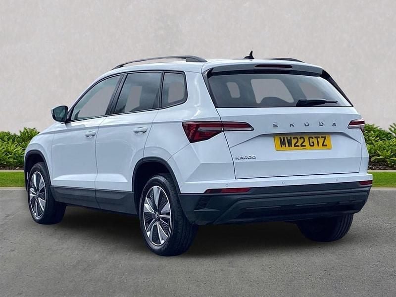 Used Skoda Karoq SE Drive 110 HP (80 kW) 2022 White SUV