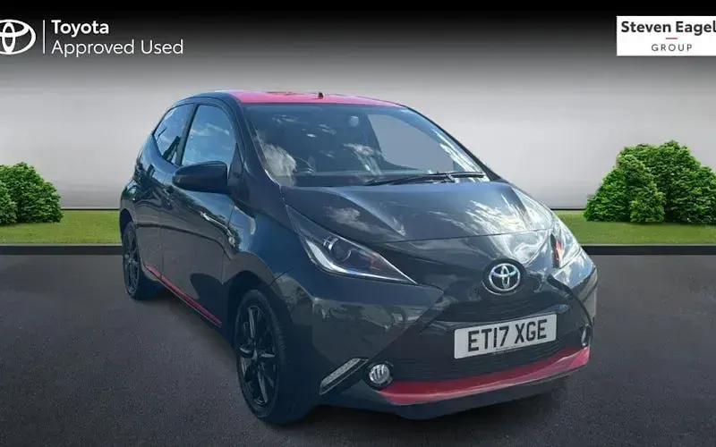 Used Toyota Aygo x-press 69 HP (50 kW) 2018 Hatchback