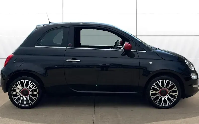 Used Fiat 500 Red 69 HP (50 kW) 2022 Black Hatchback