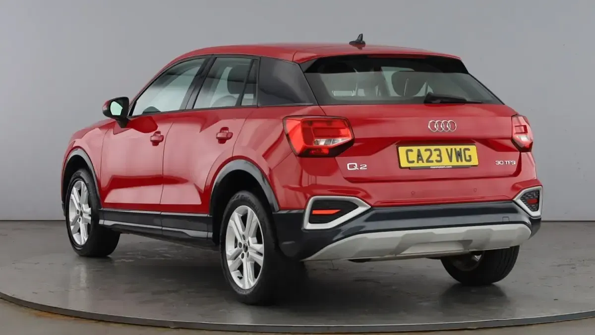 Used Audi Q2 Sport 108 HP (79 kW) 2023 Red SUV