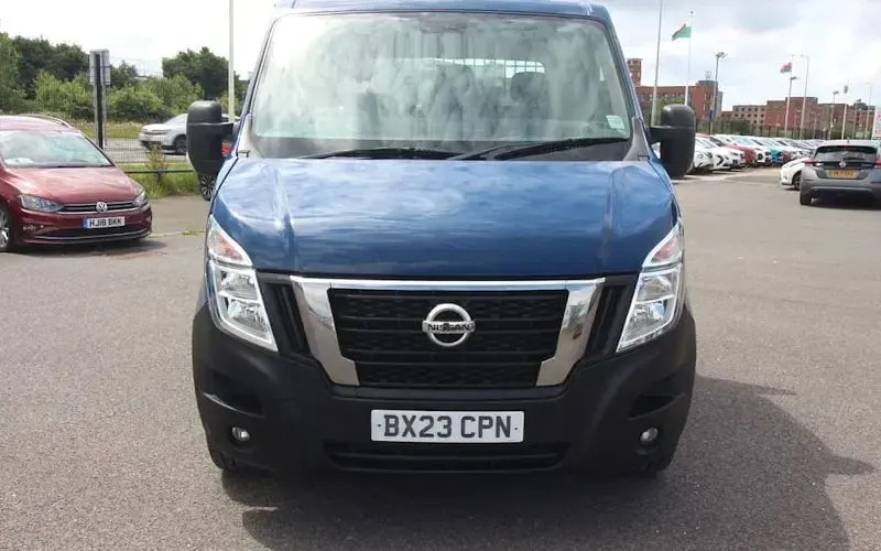 Used Nissan Interstar Tekna 145 HP (106 kW) 2023 Blue Van