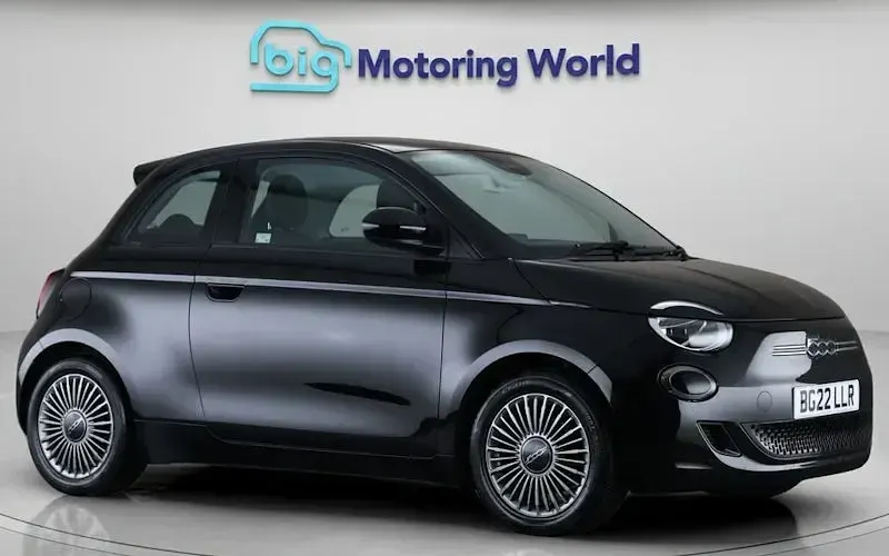 Used Fiat 500e Icon 86 kW (118 HP) 2022 Hatchback