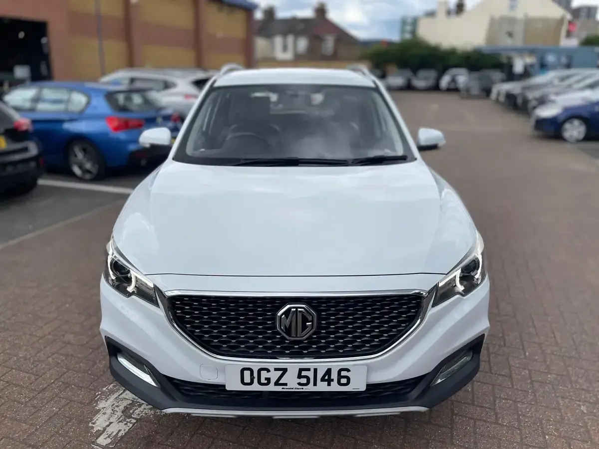 Used MG ZS Exclusive 111 HP (81 kW) 2019 White SUV