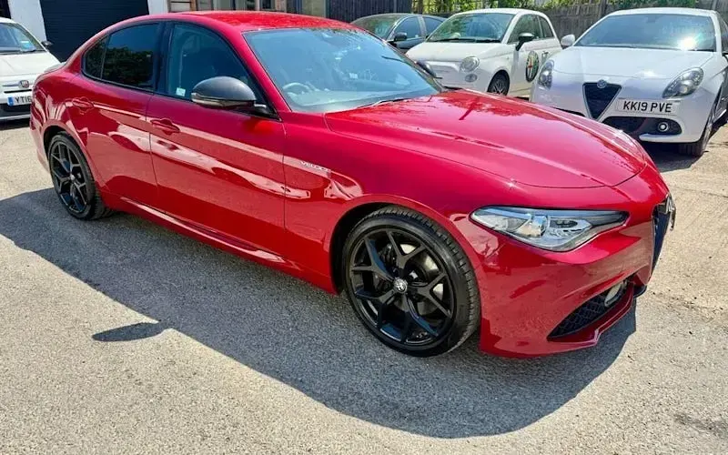 Used Alfa Romeo Giulia Veloce 280 HP (205 kW) 2019 Sedan