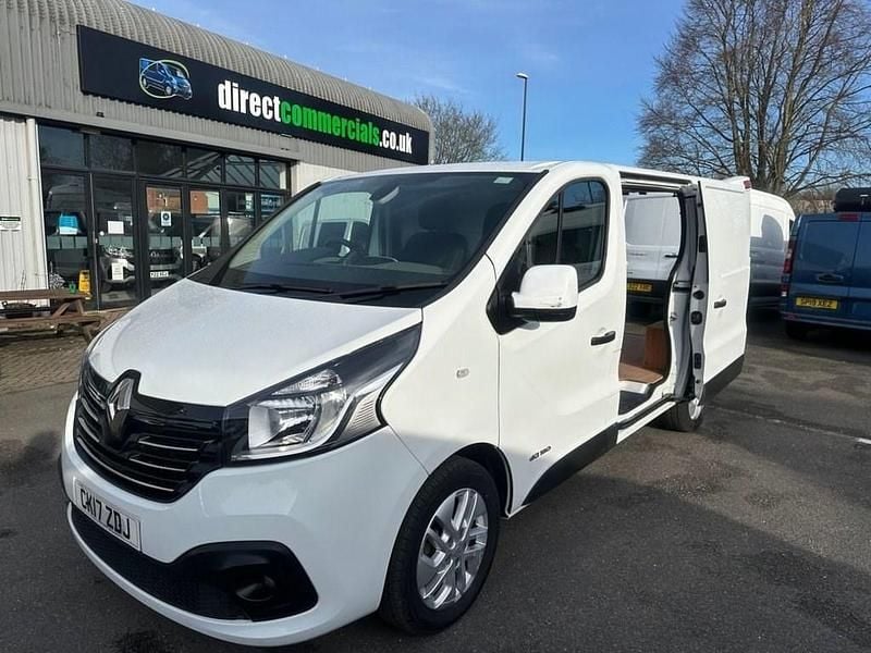Used Renault Trafic 120 HP (88 kW) 2017 White MPV