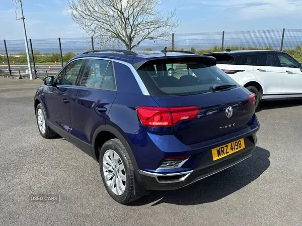 Used VW T-Roc SE 150 HP (110 kW) 2020 Blue SUV