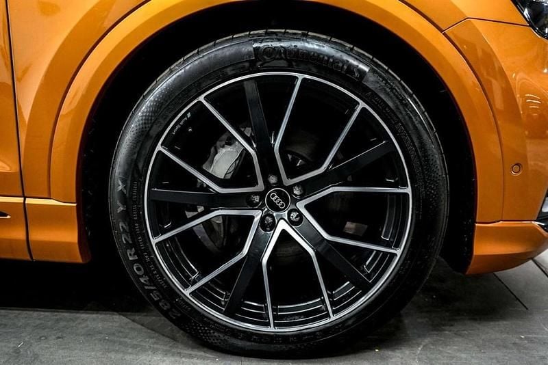 Used Audi Q8 Advanced 286 HP (210 kW) 2021 Orange SUV