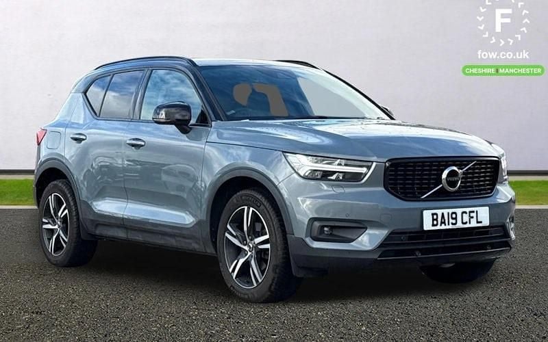 Used 2021 Volvo XC40 R-Design SUV | £16,099 (Fair price) - Image 1/4