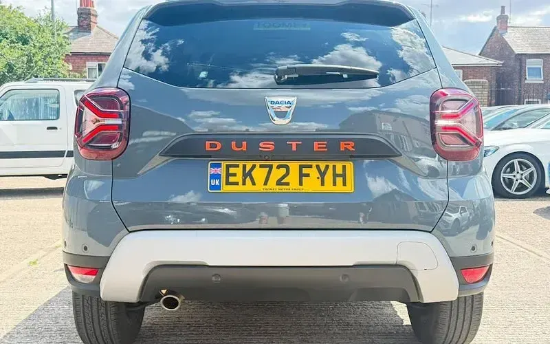 Used Dacia Duster Extreme 90 HP (66 kW) 2022 Grey SUV