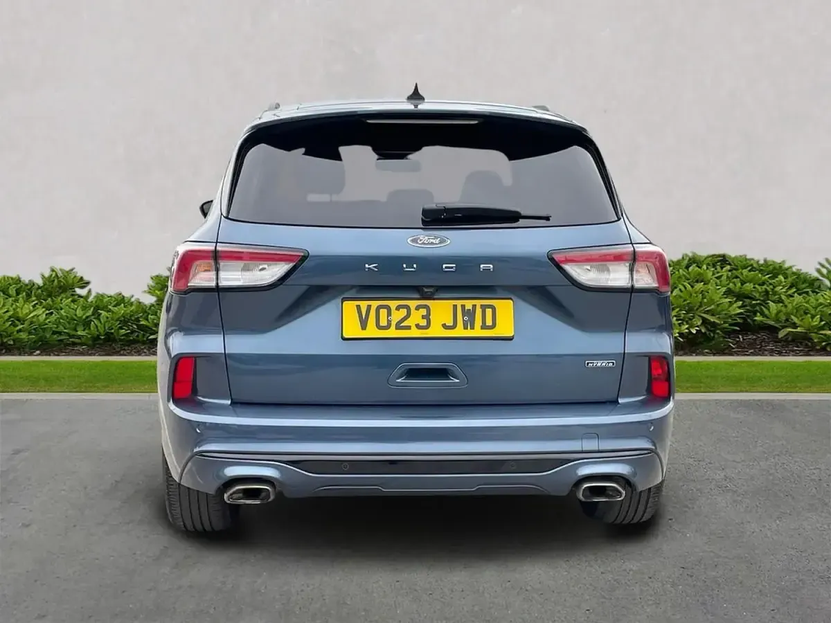 Usado Ford Kuga ST-Line 2023 Azul SUV