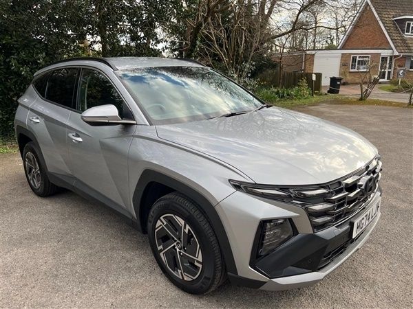 Silver New 2025 Hyundai Tucson Advanced SUV | £29,995 (A bit pricey) - Image 1/1