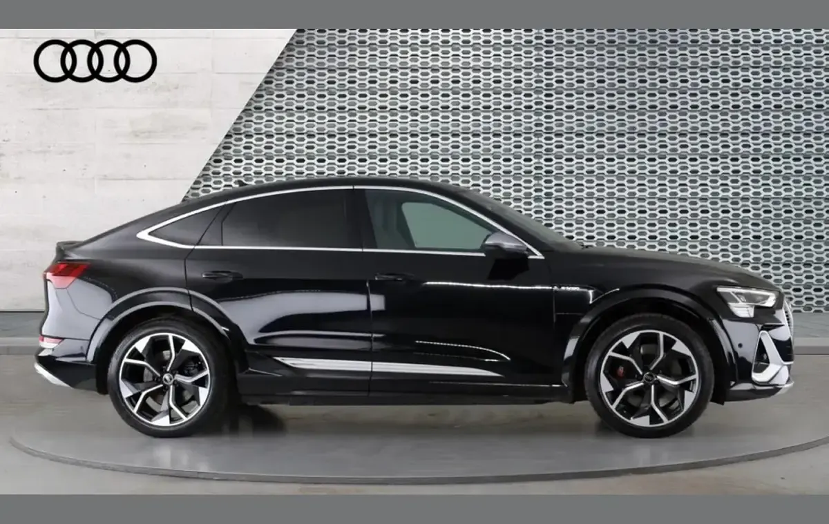 Used Audi e-tron 369 kW (503 HP) 2022 Other SUV