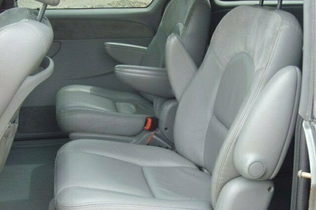 Usado Chrysler Grand Voyager 172 HP (126 kW) 2004 Monovolume