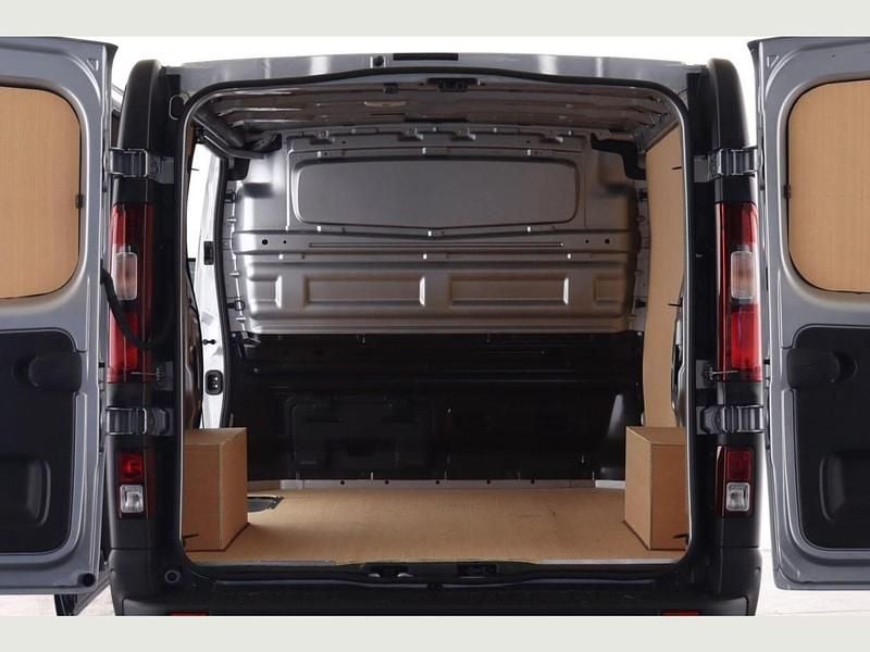 Usado Renault Trafic 2024 Cinzento Monovolume