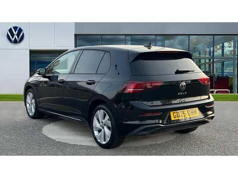 Used VW Golf VIII 204 HP (150 kW) 2025