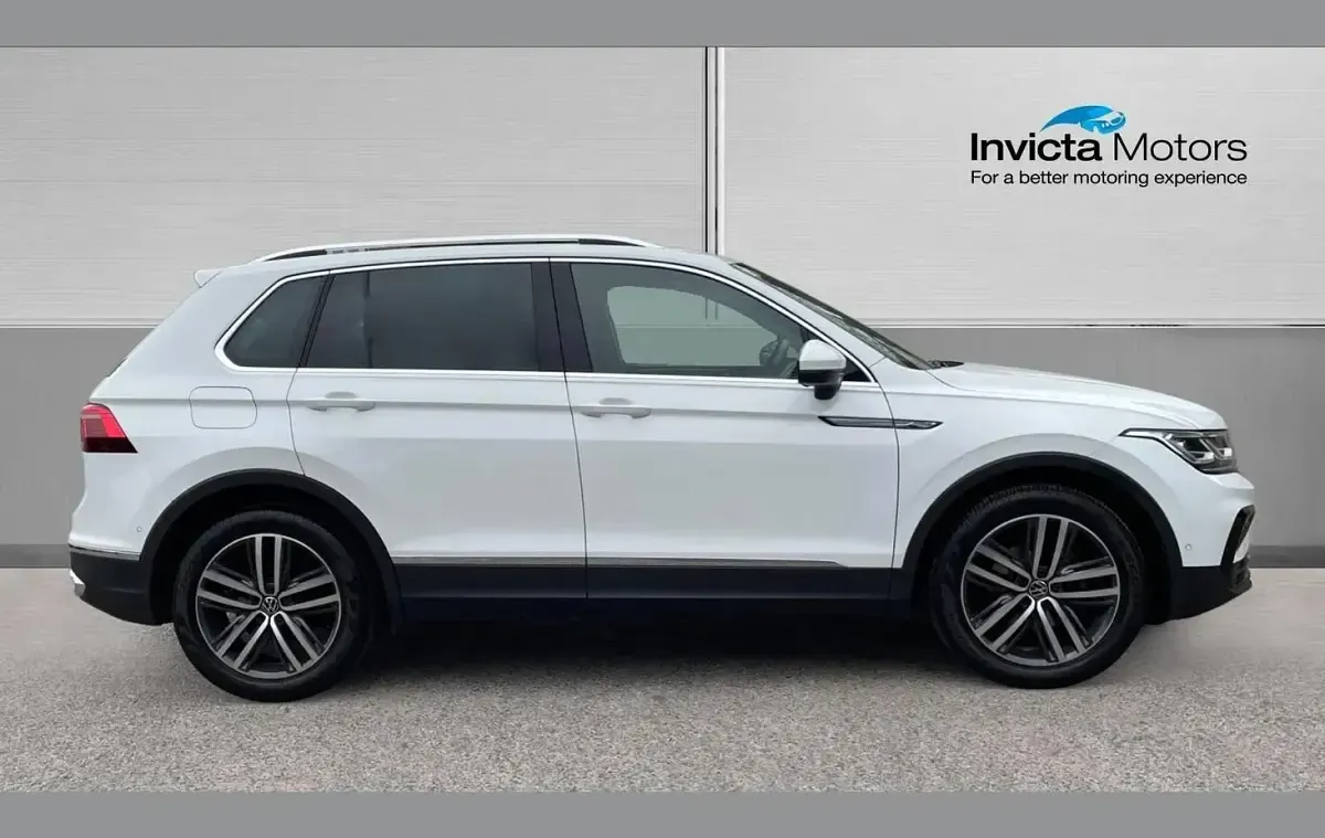 Used VW Tiguan Elegance 150 HP (110 kW) 2022 White SUV