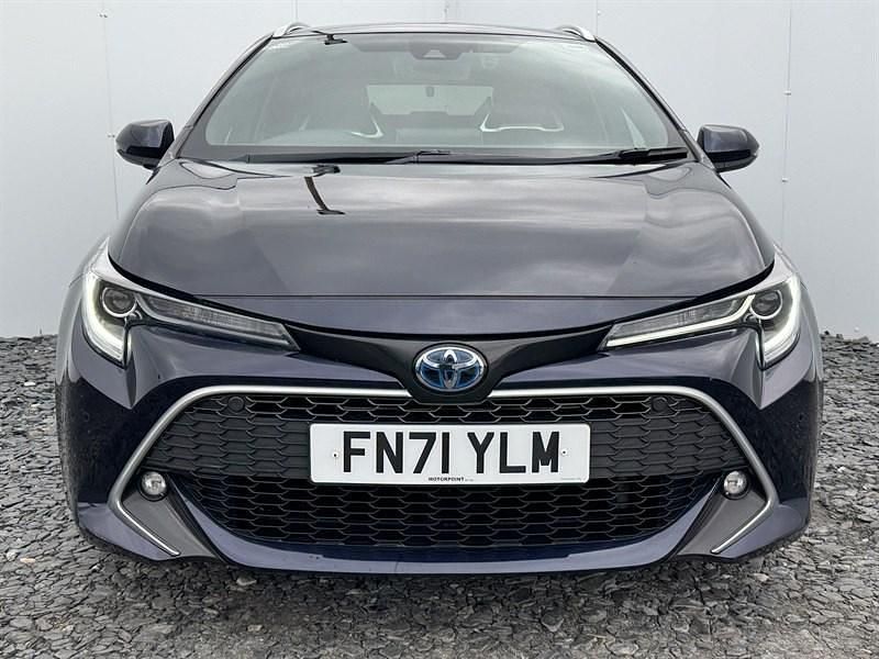 Used Toyota Corolla 122 HP (89 kW) 2021 Blue Estate