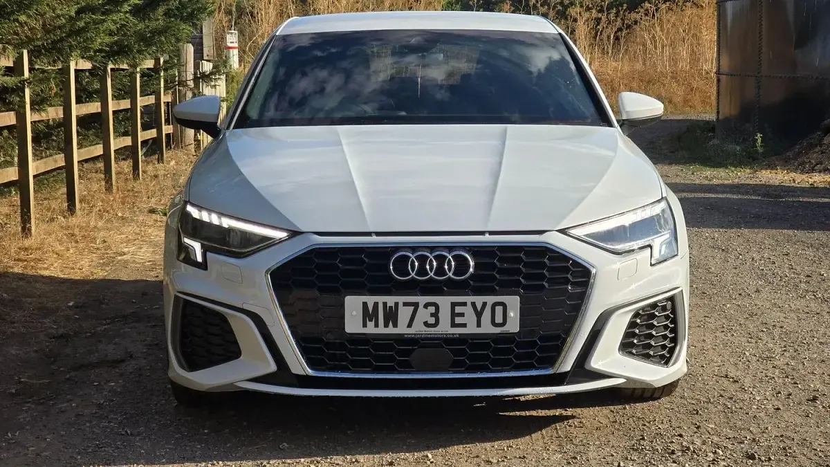 Used Audi A3 S-Line 110 HP (80 kW) 2024 White Hatchback