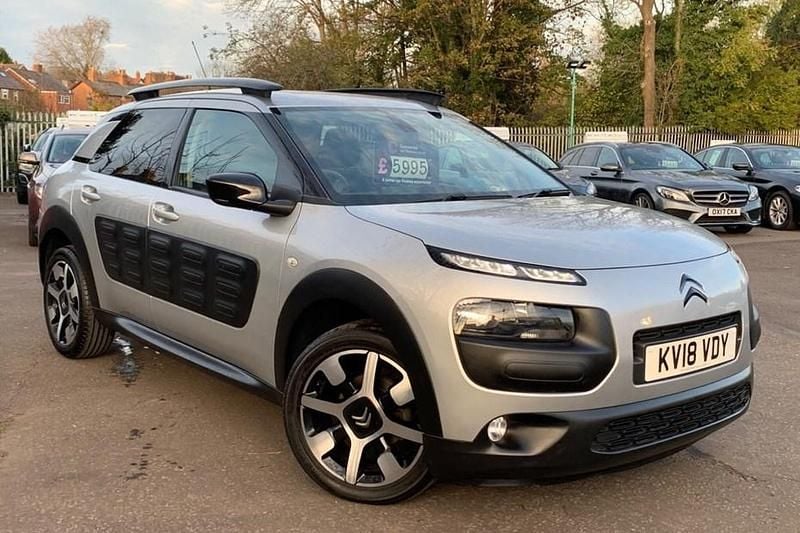 Silver Used 2018 Citroën C4 Cactus Flair Hatchback | £5,995 (Good price) - Image 1/1