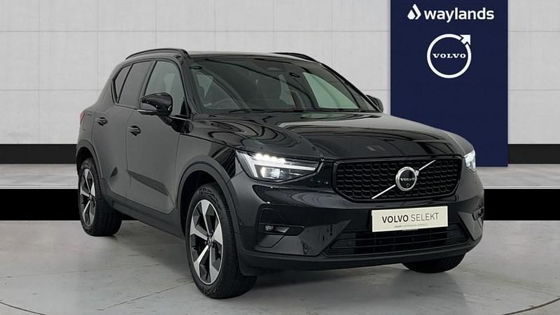 Black Used 2024 Volvo XC40 Ultimate SUV | £33,291 (Fair price) - Image 1/4