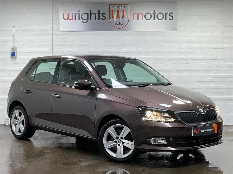 Brown Used 2015 Skoda Fabia SE L Hatchback | £9,495 (Fair price) - Image 1/3