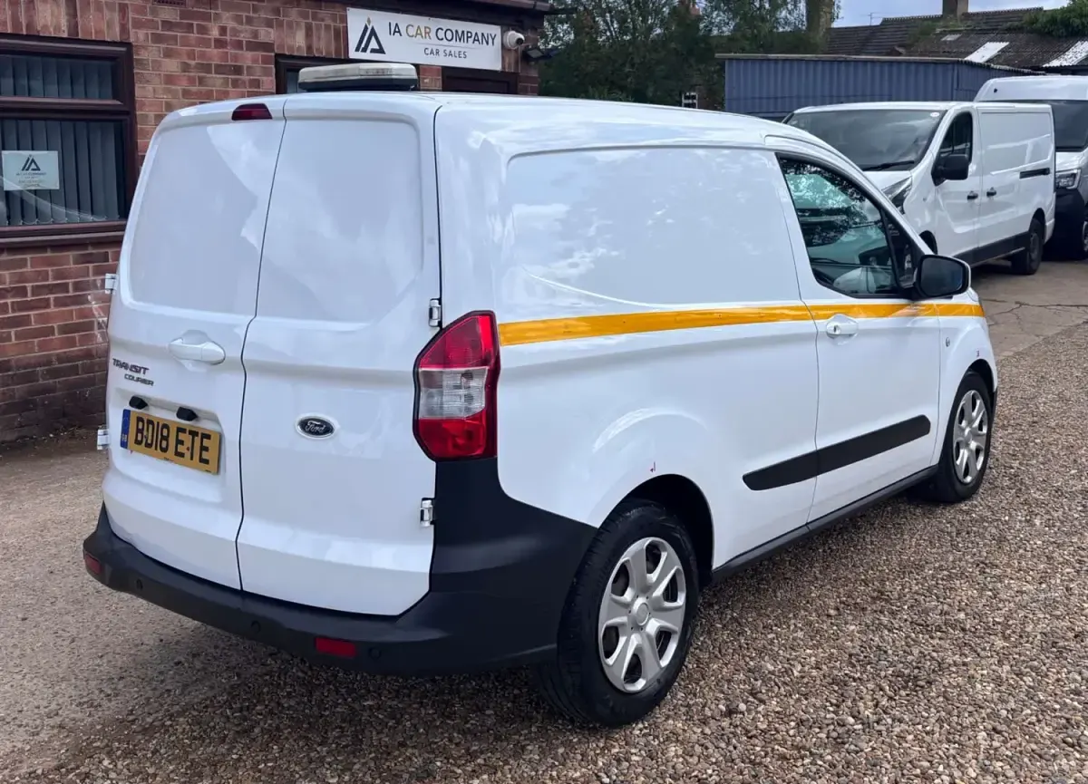 Begagnad Ford Transit Trend 2018 Vit