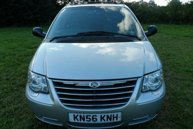 Used Chrysler Voyager 148 HP (108 kW) 2006 MPV