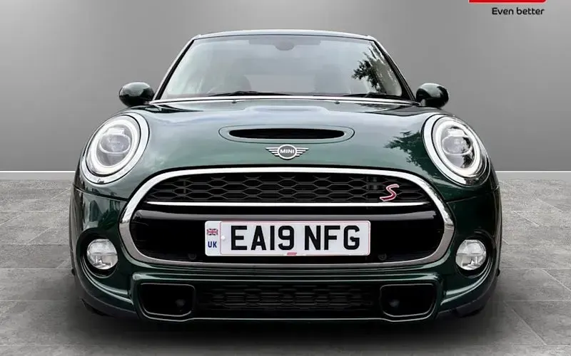 Used Mini Cooper S Classic 192 HP (141 kW) 2020 Hatchback