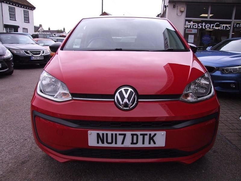 Used VW up! Beats 60 HP (44 kW) 2017 Red Hatchback