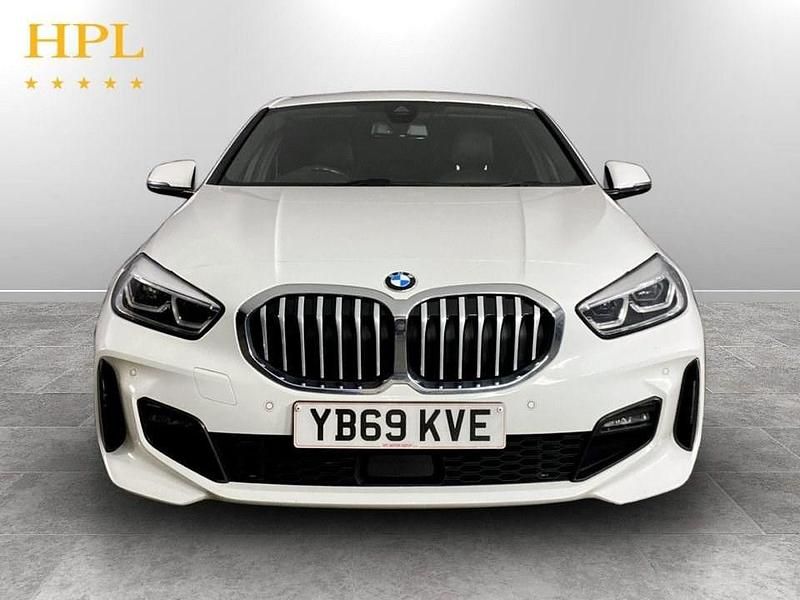 Used BMW 120 M Sport 190 HP (139 kW) 2019 White Hatchback