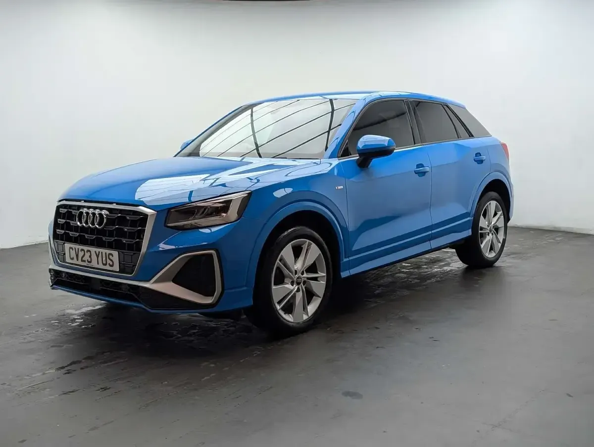 Used Audi Q2 S-Line 150 HP (110 kW) 2023 Blue SUV