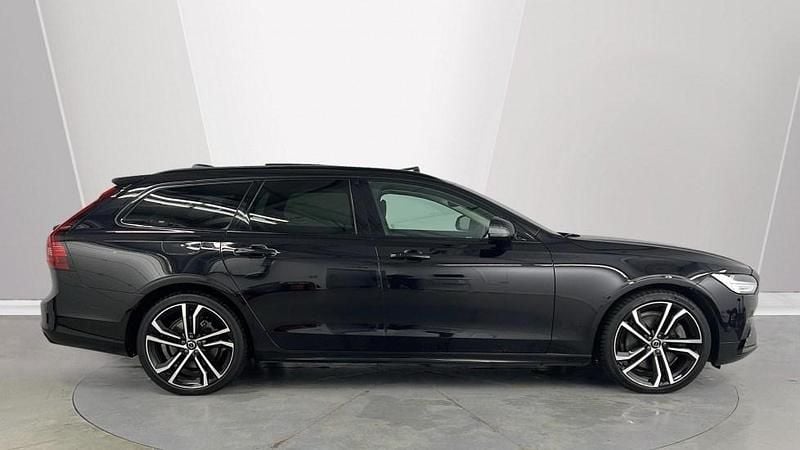 Used Volvo V90 Ultimate 2022 Black Estate