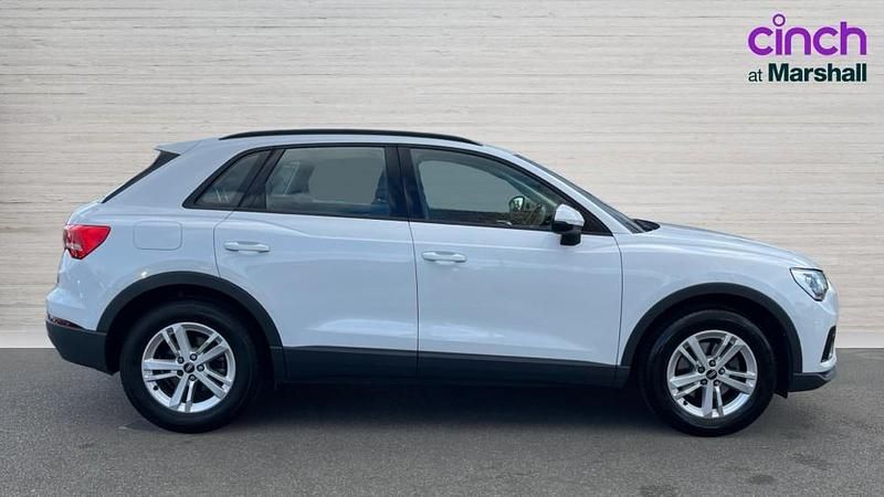 Used Audi Q3 Design 150 HP (110 kW) 2021 White SUV