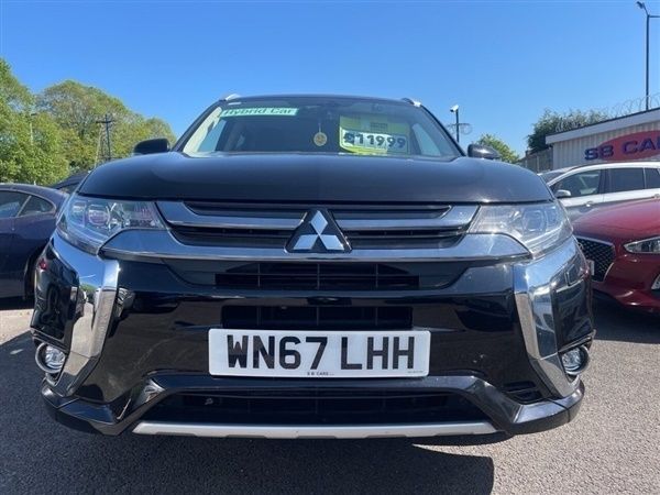 Black Used 2017 Mitsubishi Outlander SUV | £11,499 (Fair price) - Image 1/1