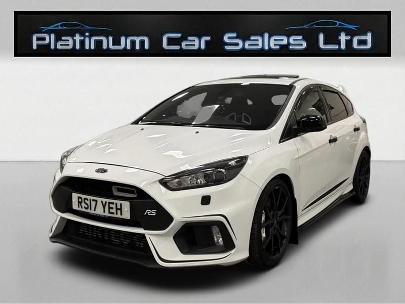 Usado Ford Focus RS 350 HP (257 kW) 2017 Branco Citadino