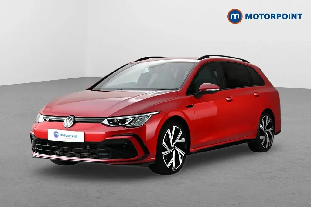 Used VW Golf VIII R-line 150 HP (110 kW) 2023 Red Estate