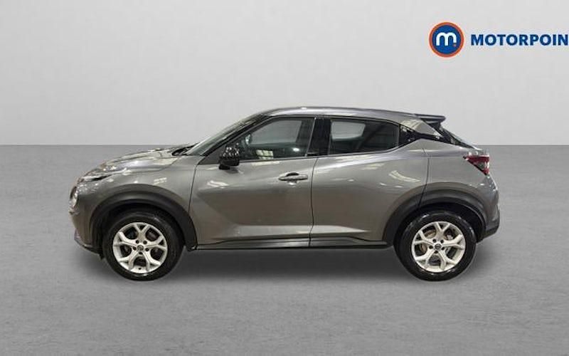 Used Nissan Juke Acenta 117 HP (86 kW) 2020 Grey SUV