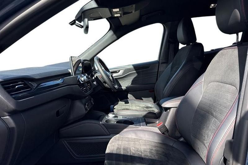 Used Ford Kuga ST-Line 190 HP (139 kW) 2023 Blue SUV