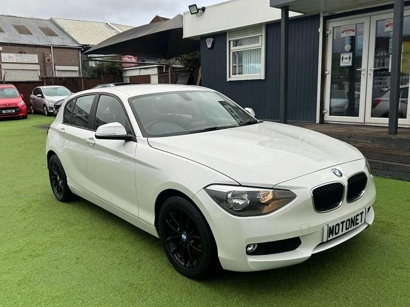 White Used 2014 BMW 116 Efficient Dynamics Hatchback | £4,140 (Fair price) - Image 1/4