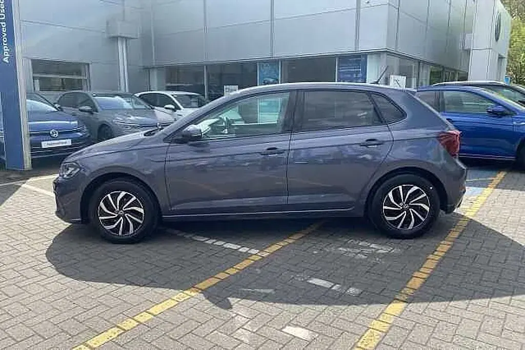 Used VW Polo 95 HP (69 kW) 2024 Hatchback