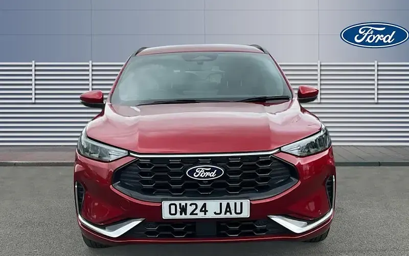 Käytetty Ford Kuga ST-Line 179 HP (131 kW) 2026 Katumaasturi