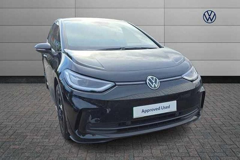 Black Used 2025 VW ID.3 Pro Hatchback | £24,989 (Fair price) - Image 1/4