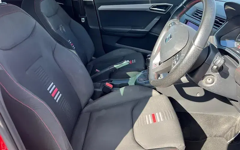 Used Seat Ibiza FR 95 HP (69 kW) 2019 Red Hatchback