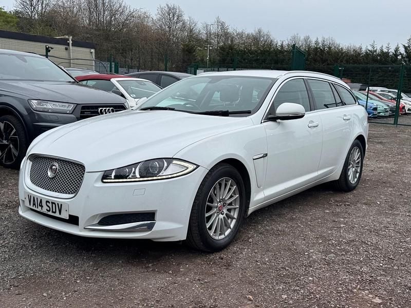 Used Jaguar XF 2014 White Estate