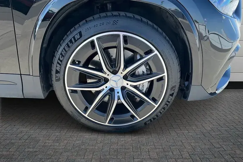Used Mercedes GLA35 AMG Premium 306 HP (225 kW) 2024 Black SUV